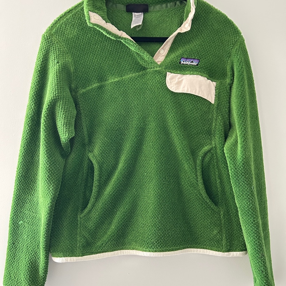 Patagonia Green Fleece with Cream Trim